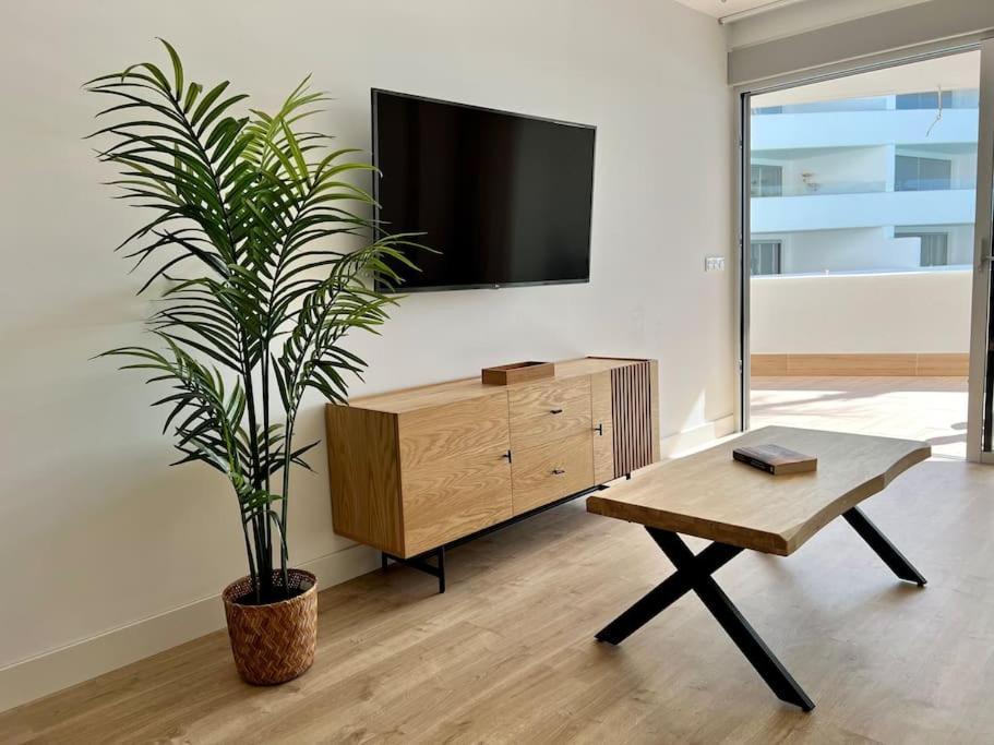 Pushe Playa Granada Beach & Golf 10 Мотрил Екстериор снимка